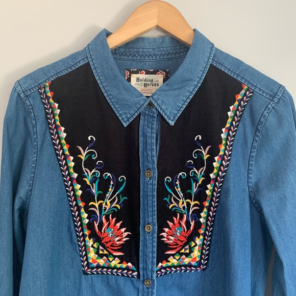 Anthropologie Tops - Holding Horses Denim tunic.        Size 10